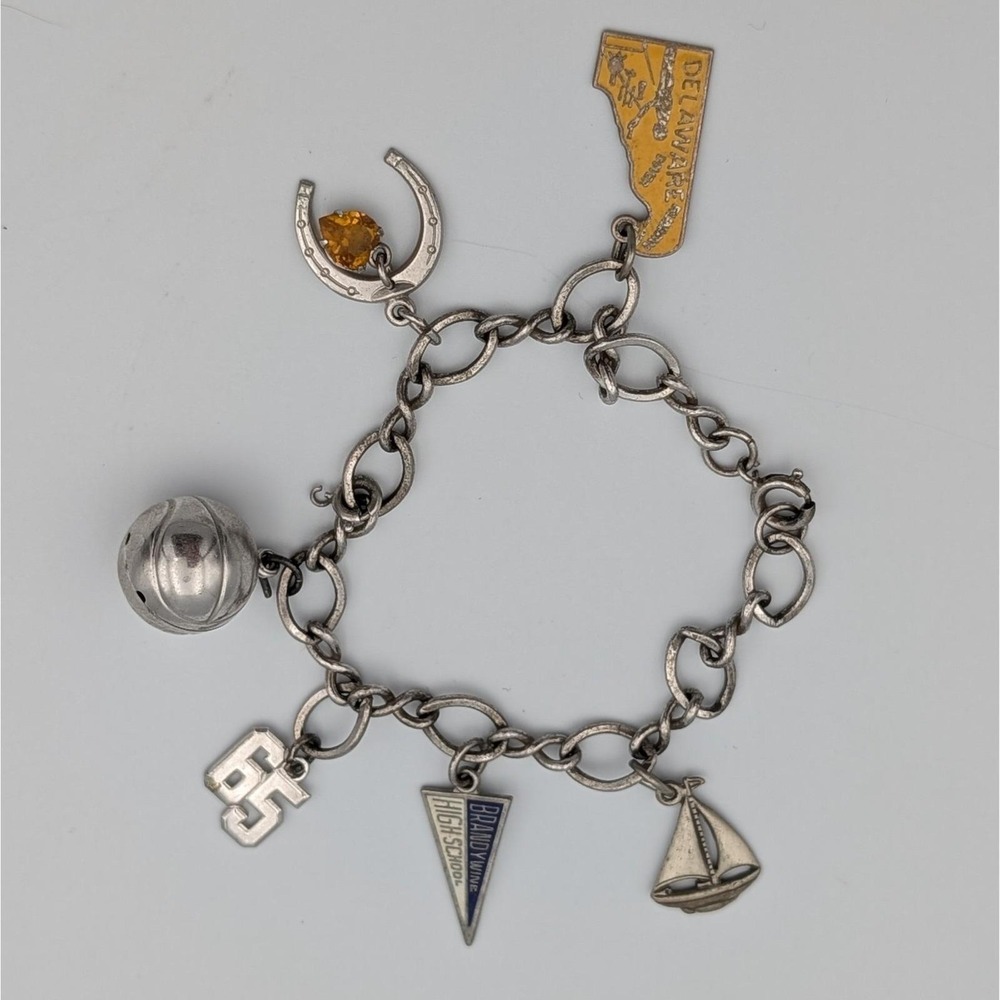 VTG 1965 Brandywine High School Bulldogs Alumni Delaware DE Charm Bracelet - Picture 2 of 3